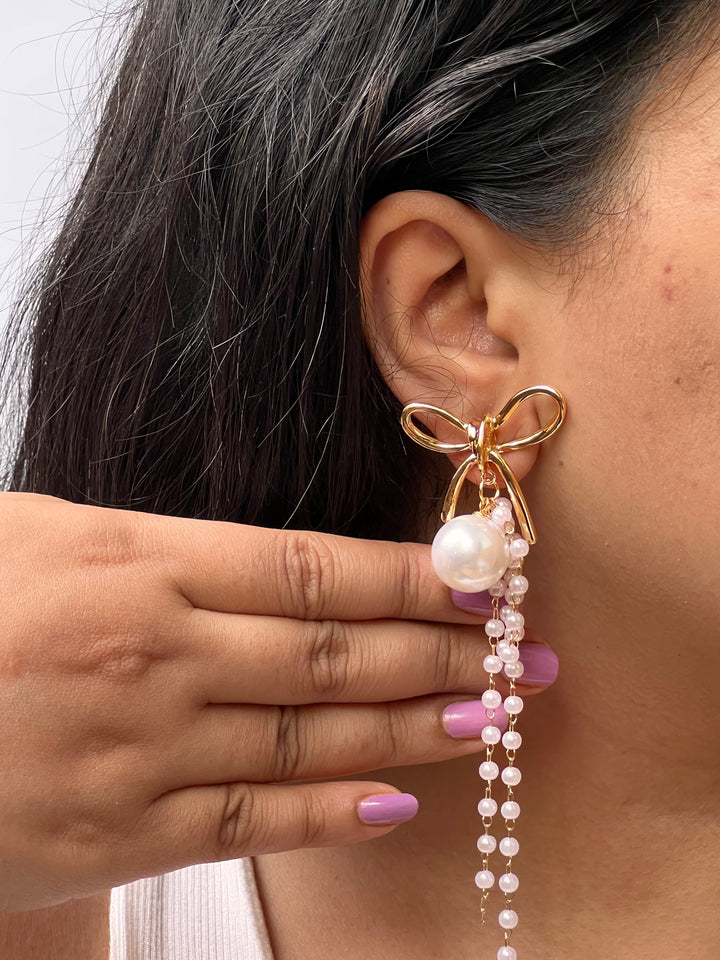 BOW & PEARL AFFAIR Fashion Earrings