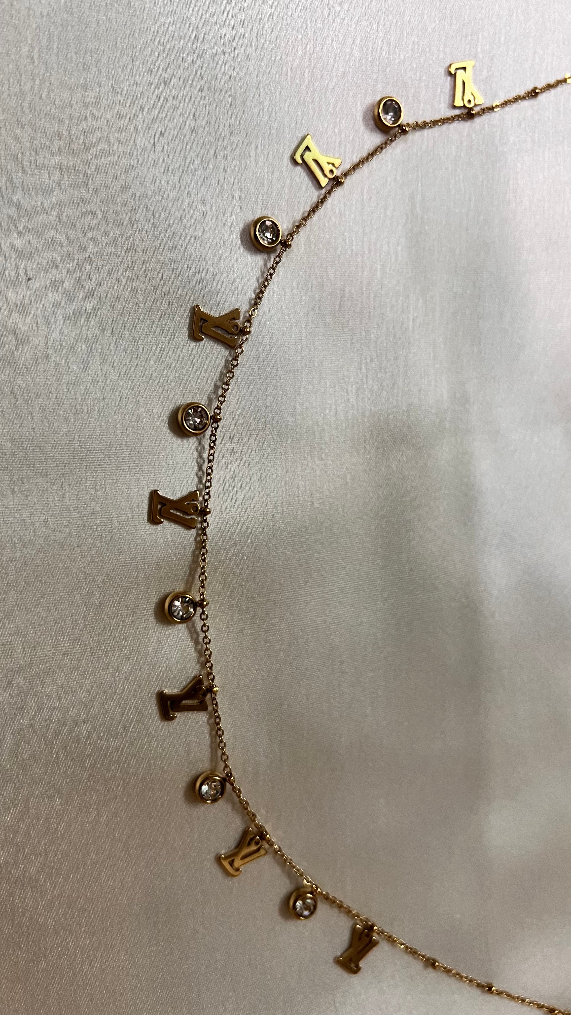 VYRA Anti-Tarnish Necklace