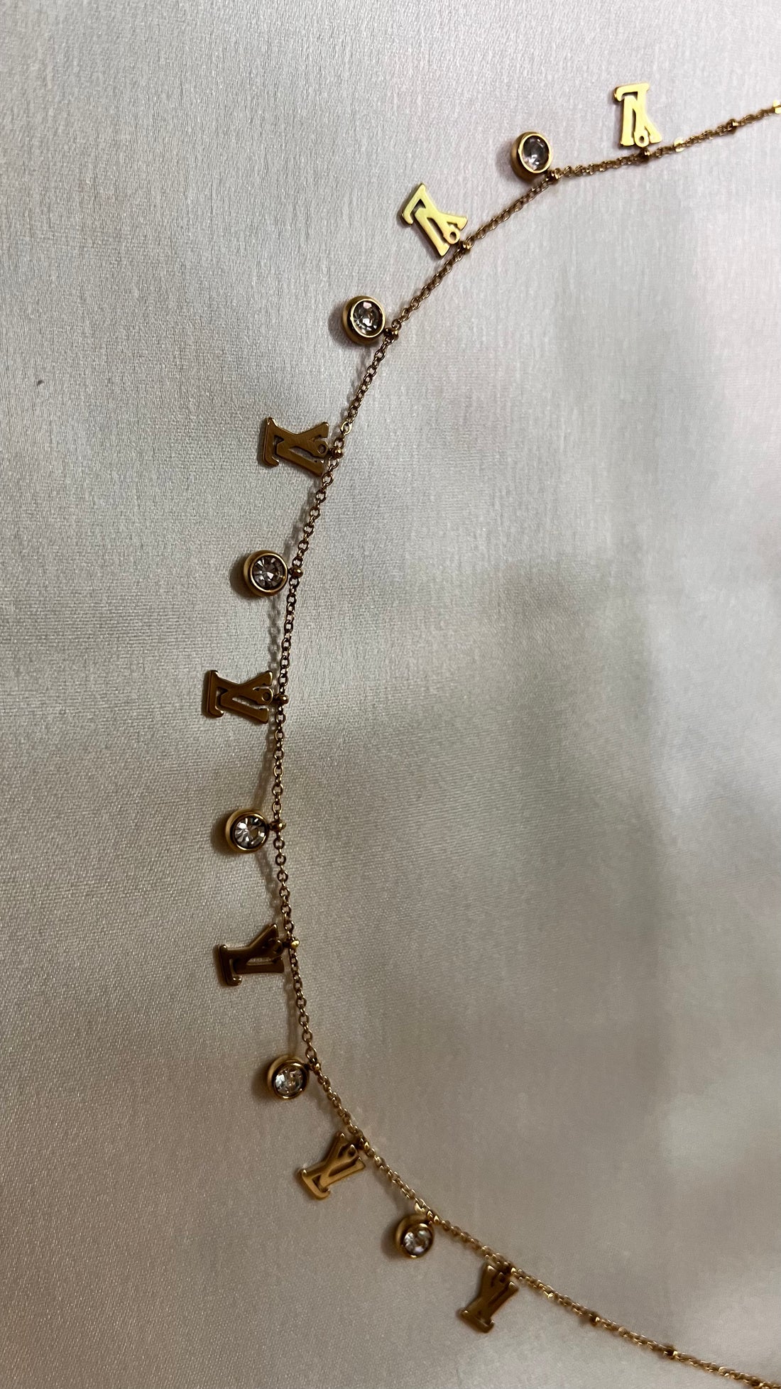 VYRA Anti-Tarnish Necklace