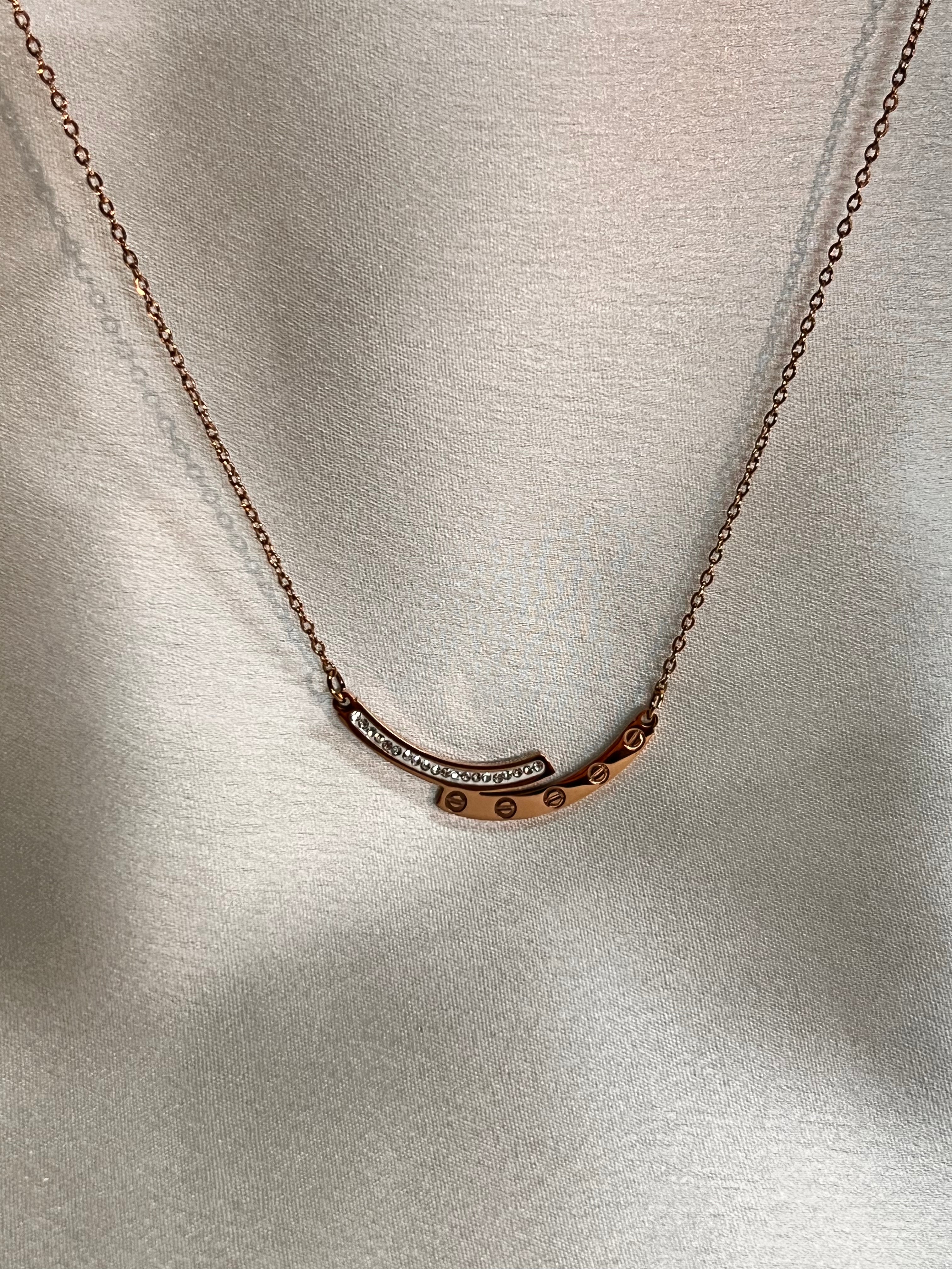 LUNARA Anti-Tarnish Necklace