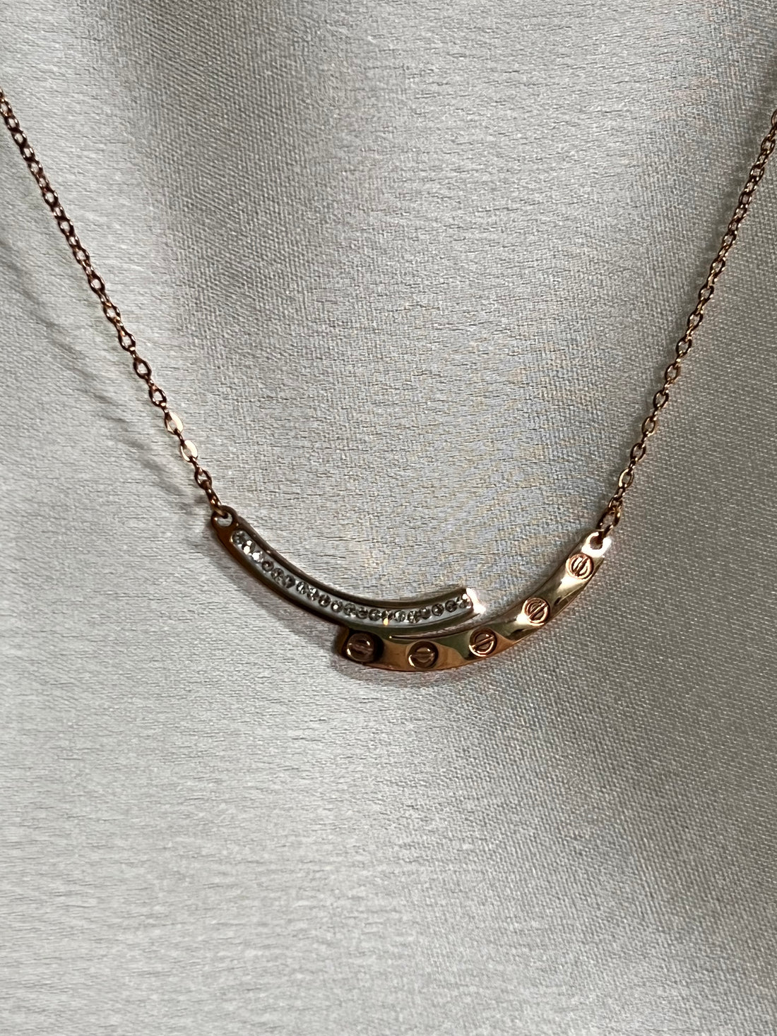 LUNARA Anti-Tarnish Necklace