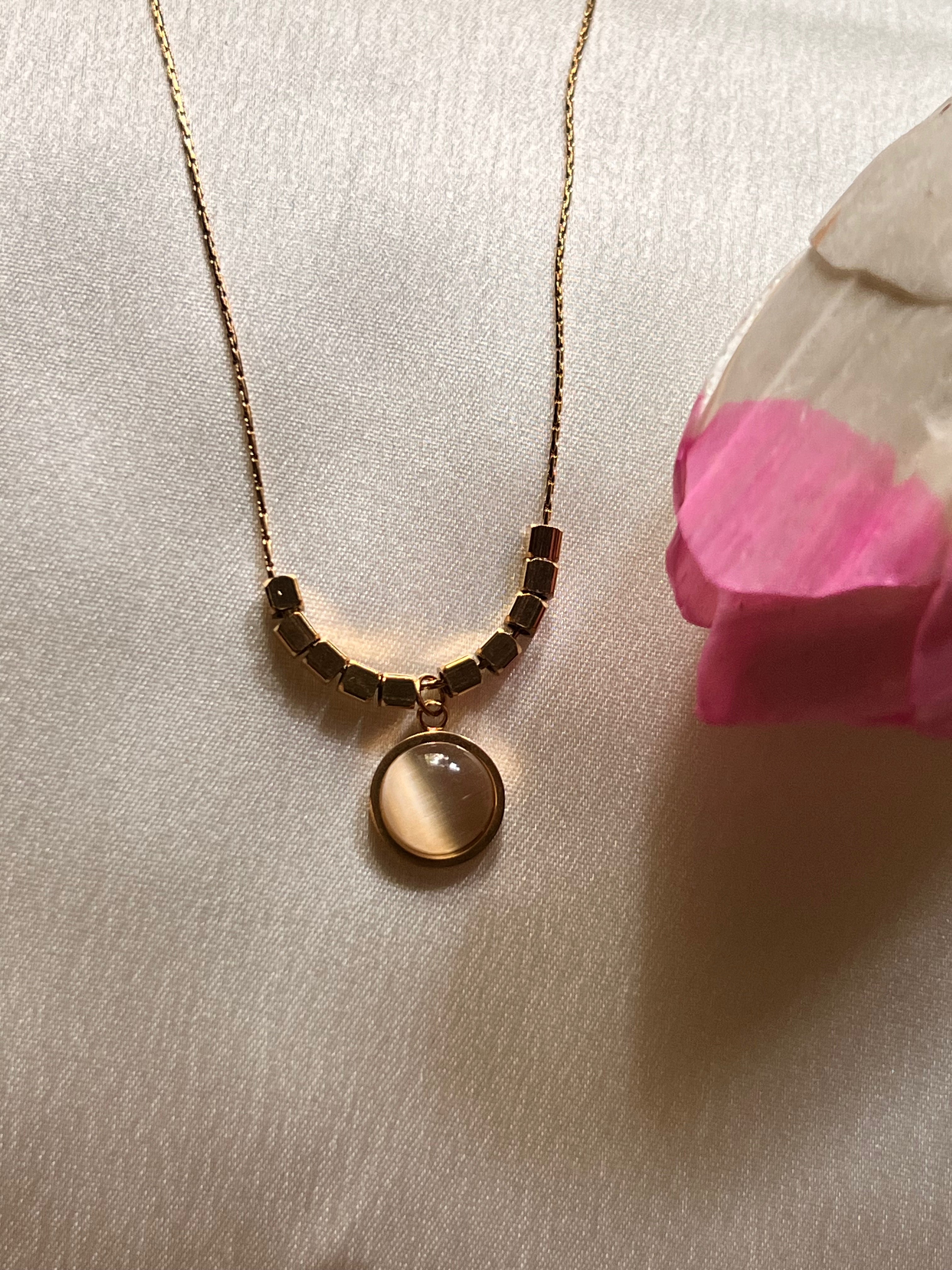 MONORA Anti-Tarnish Necklace