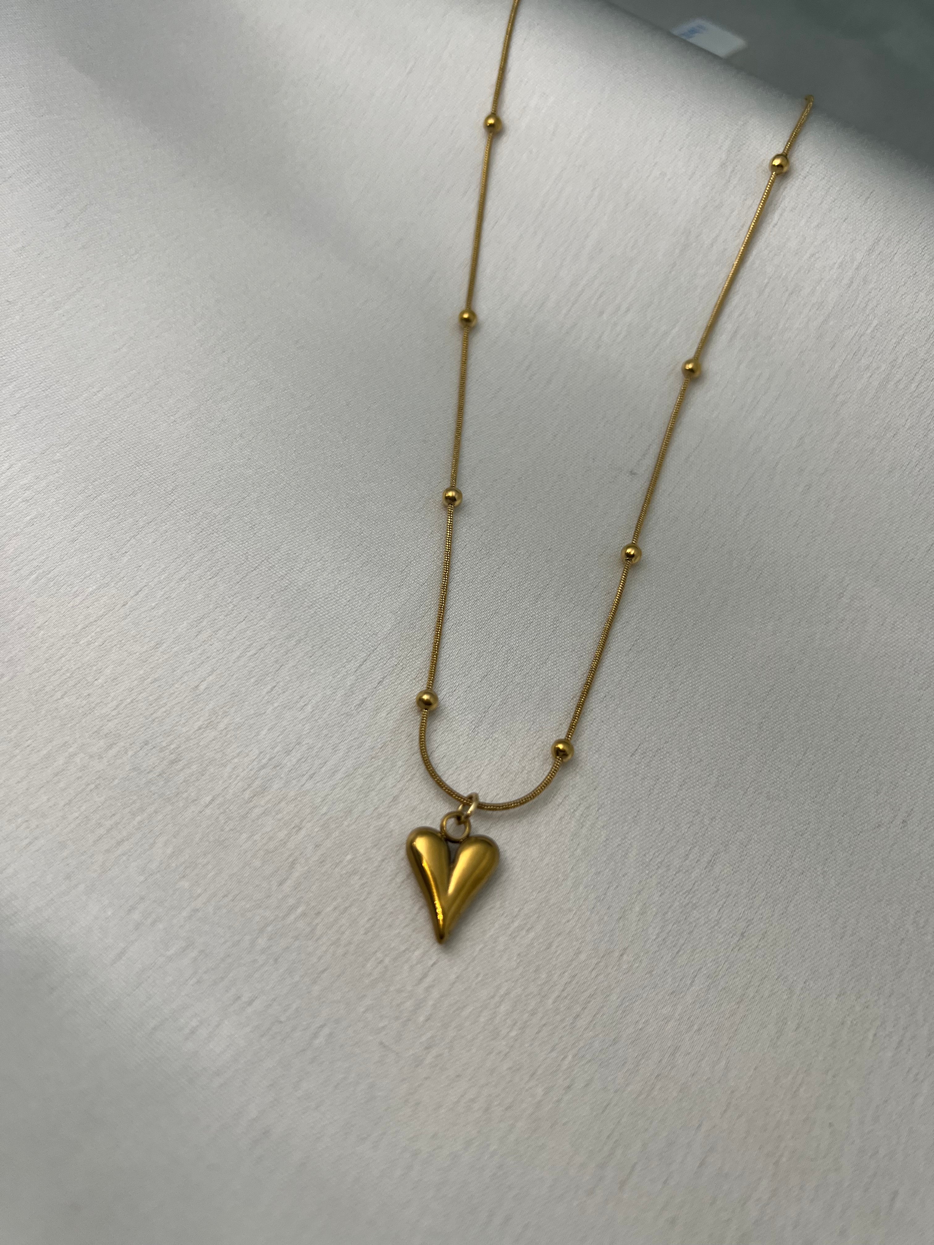 LOVINA Anti-Tarnish Necklace