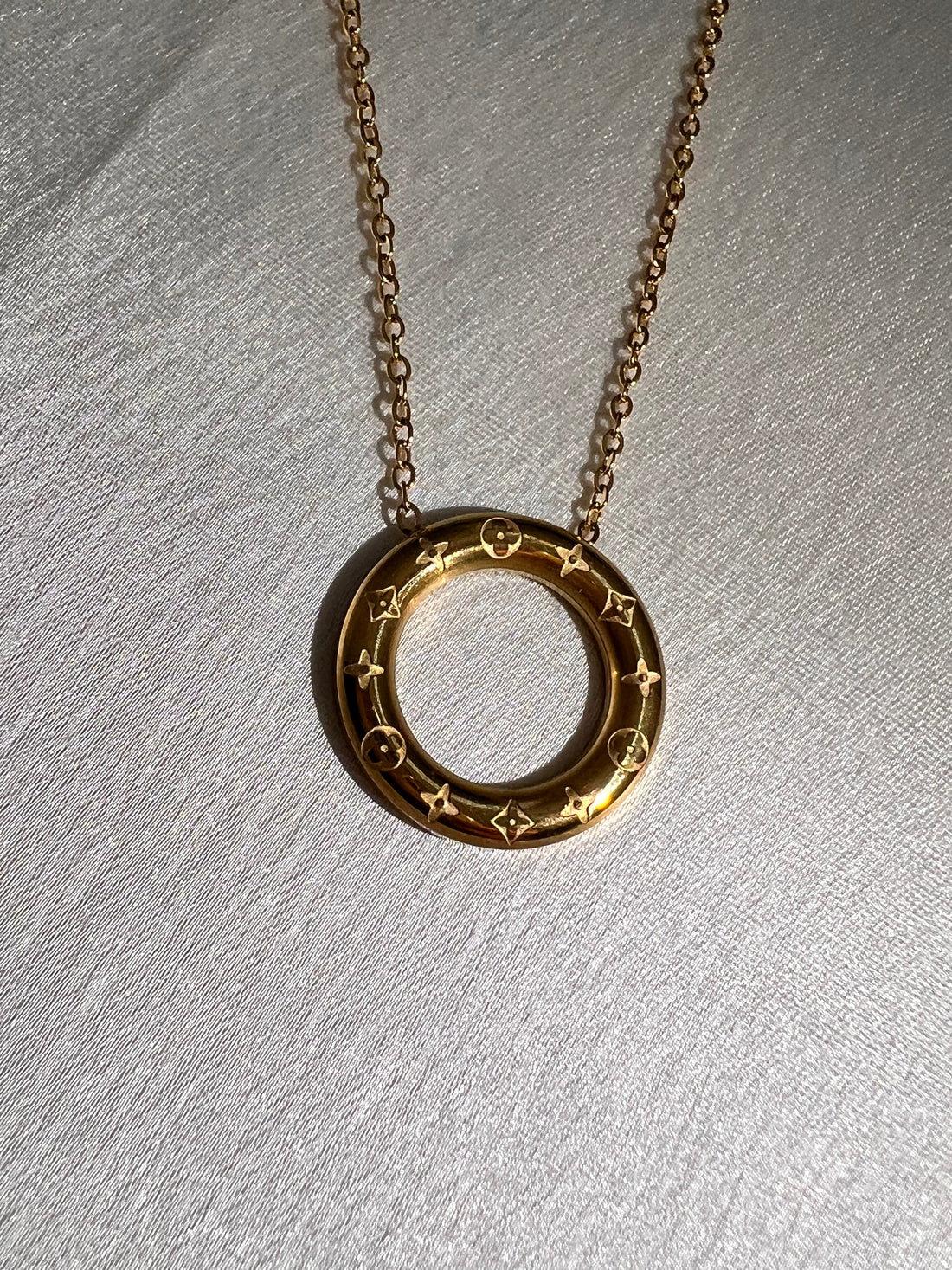 DONUT Anti-Tarnish Necklace