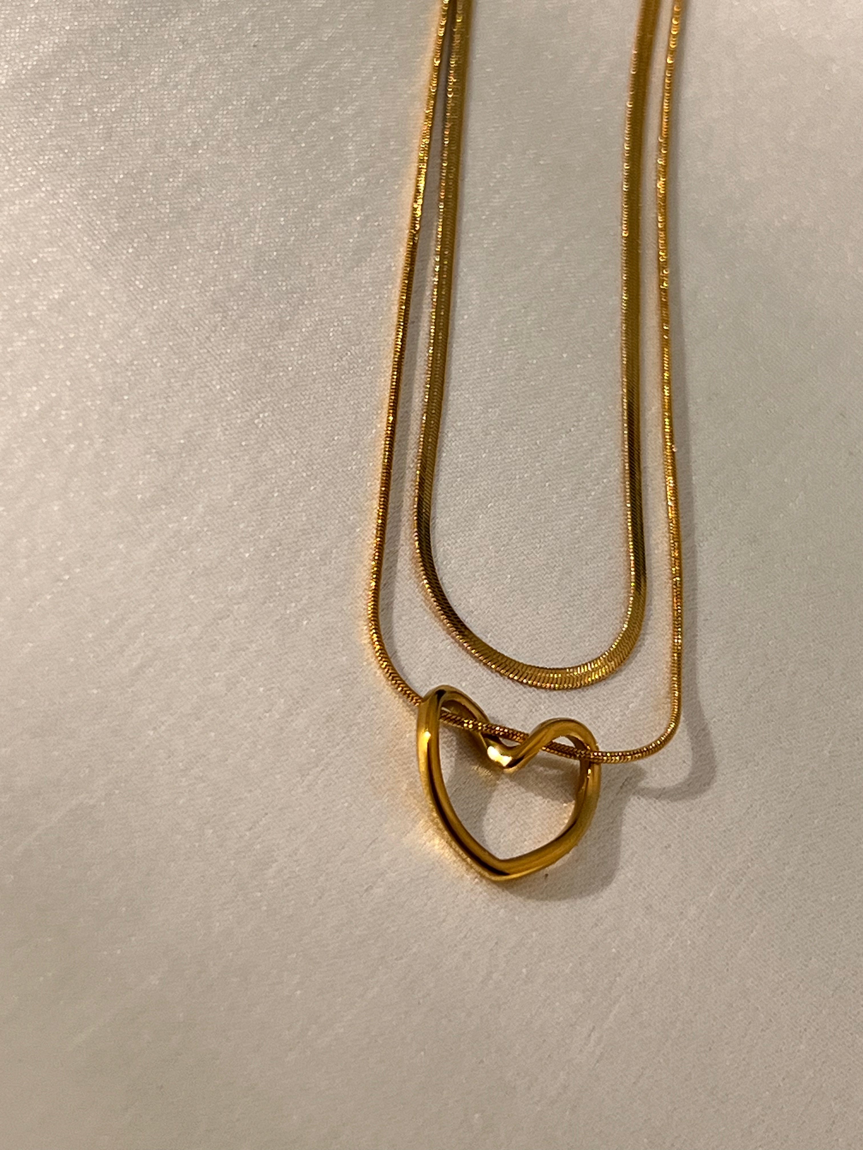 AMOURA Anti-tarnish Necklace