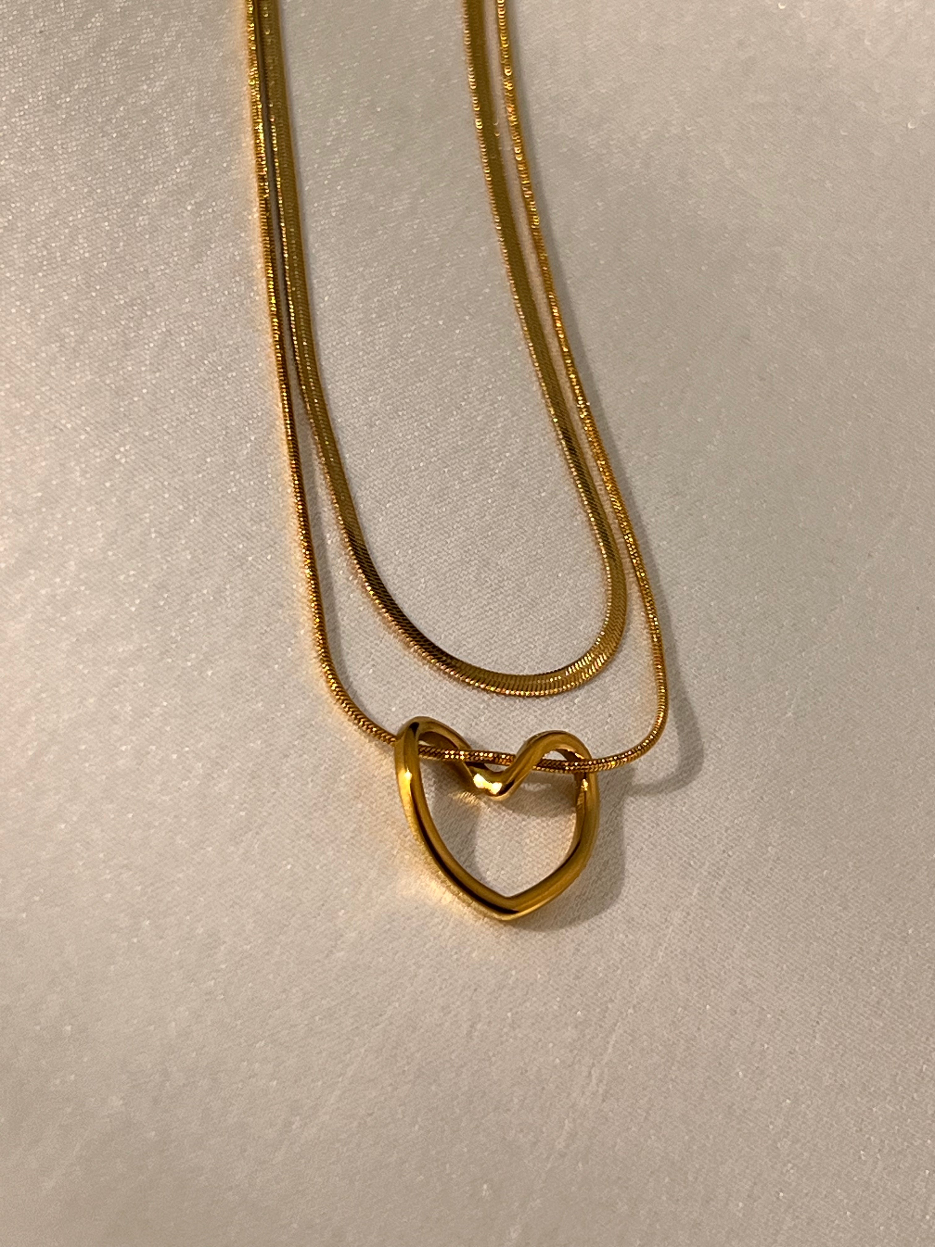 AMOURA Anti-tarnish Necklace