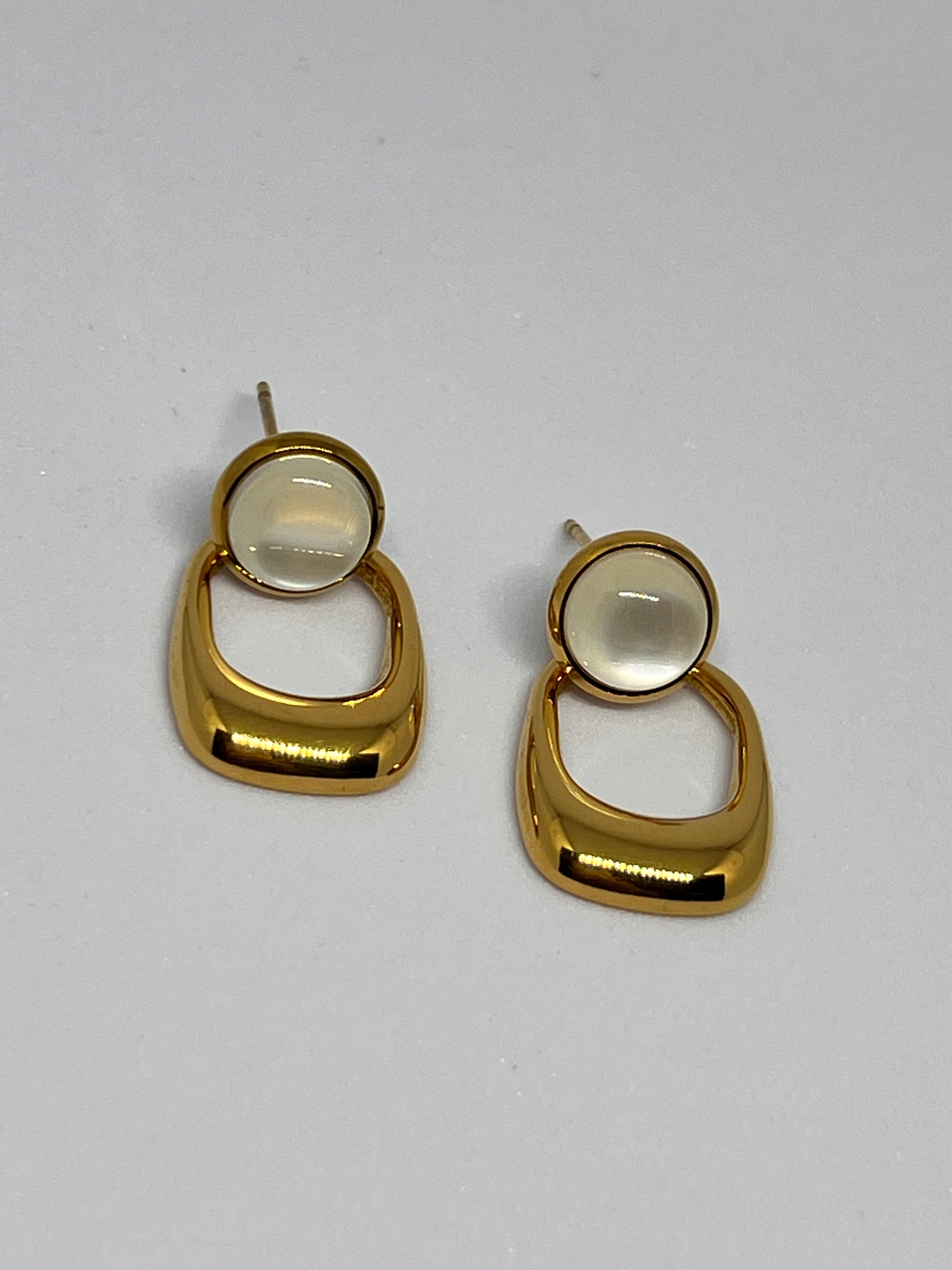 OLIE Anti-tarnish Earrings