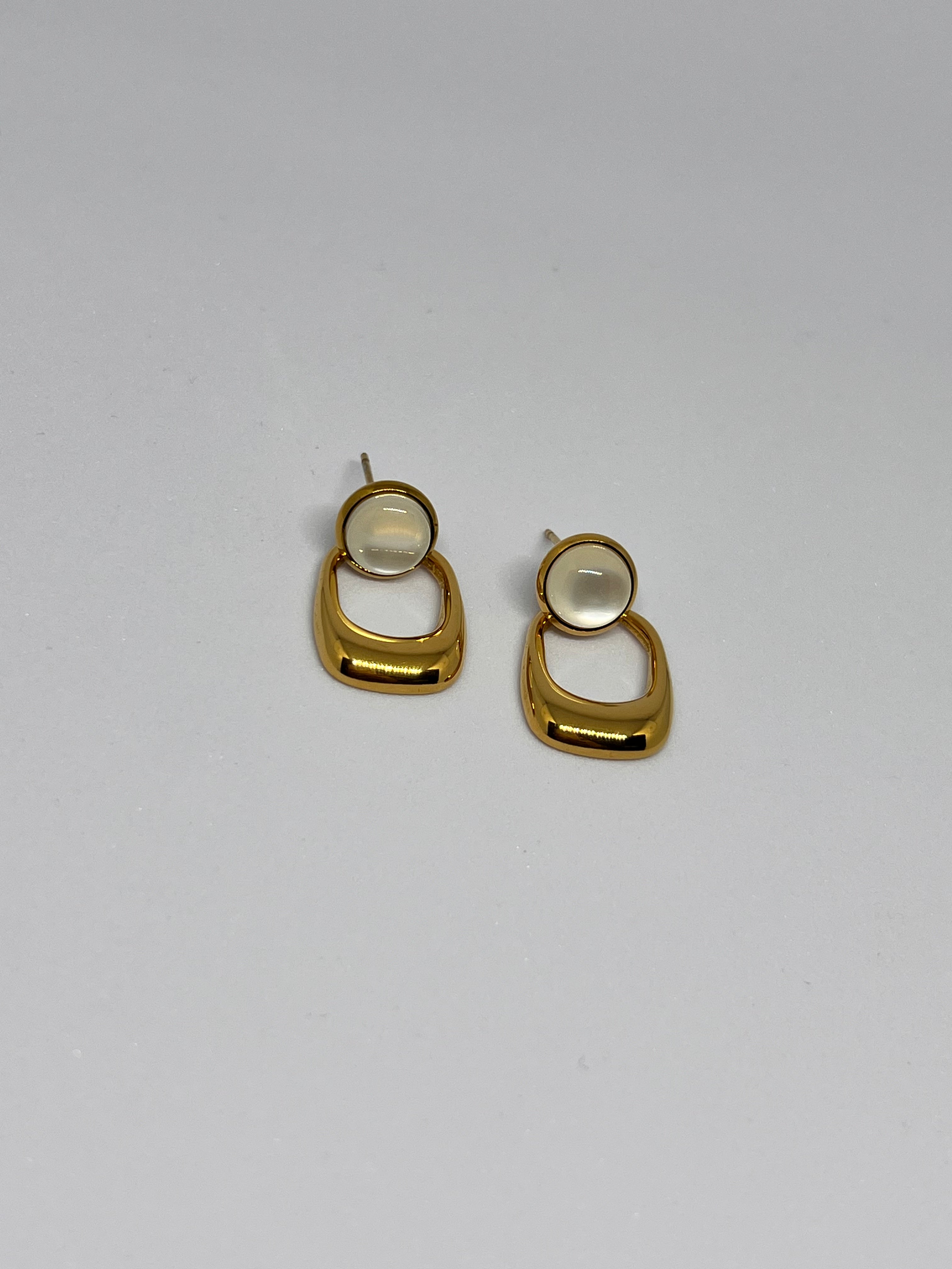 OLIE Anti-tarnish Earrings