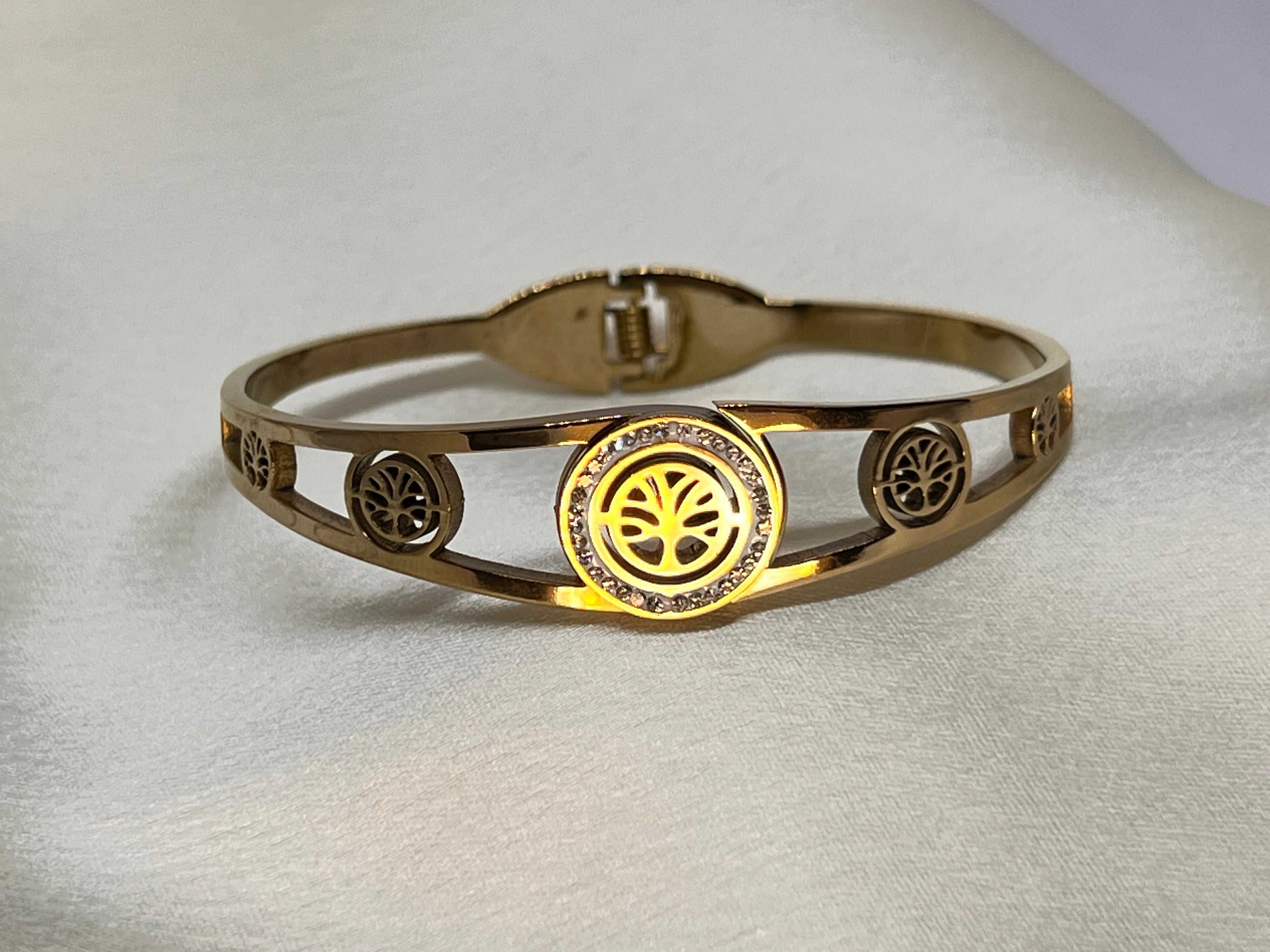 VATÍKA Anti-tarnish Bracelet