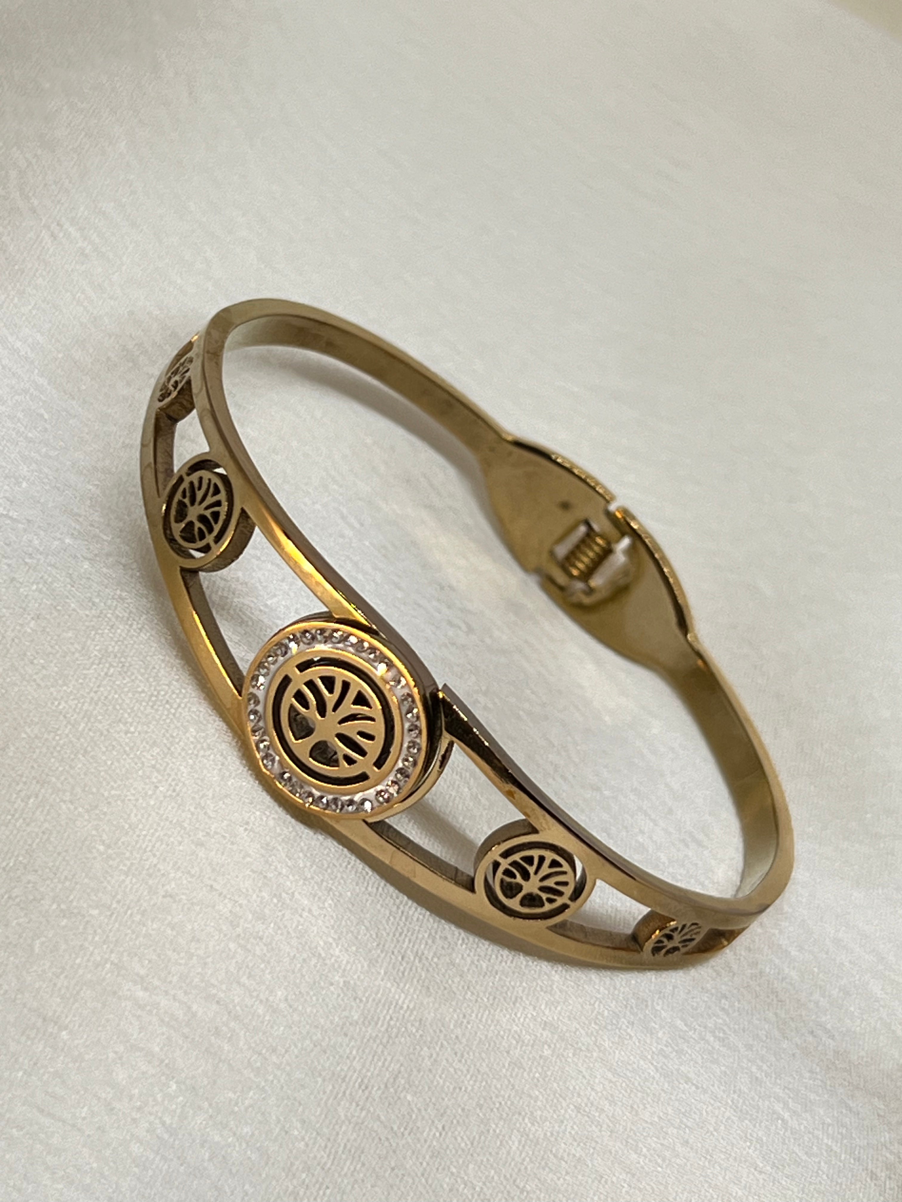 VATÍKA Anti-tarnish Bracelet