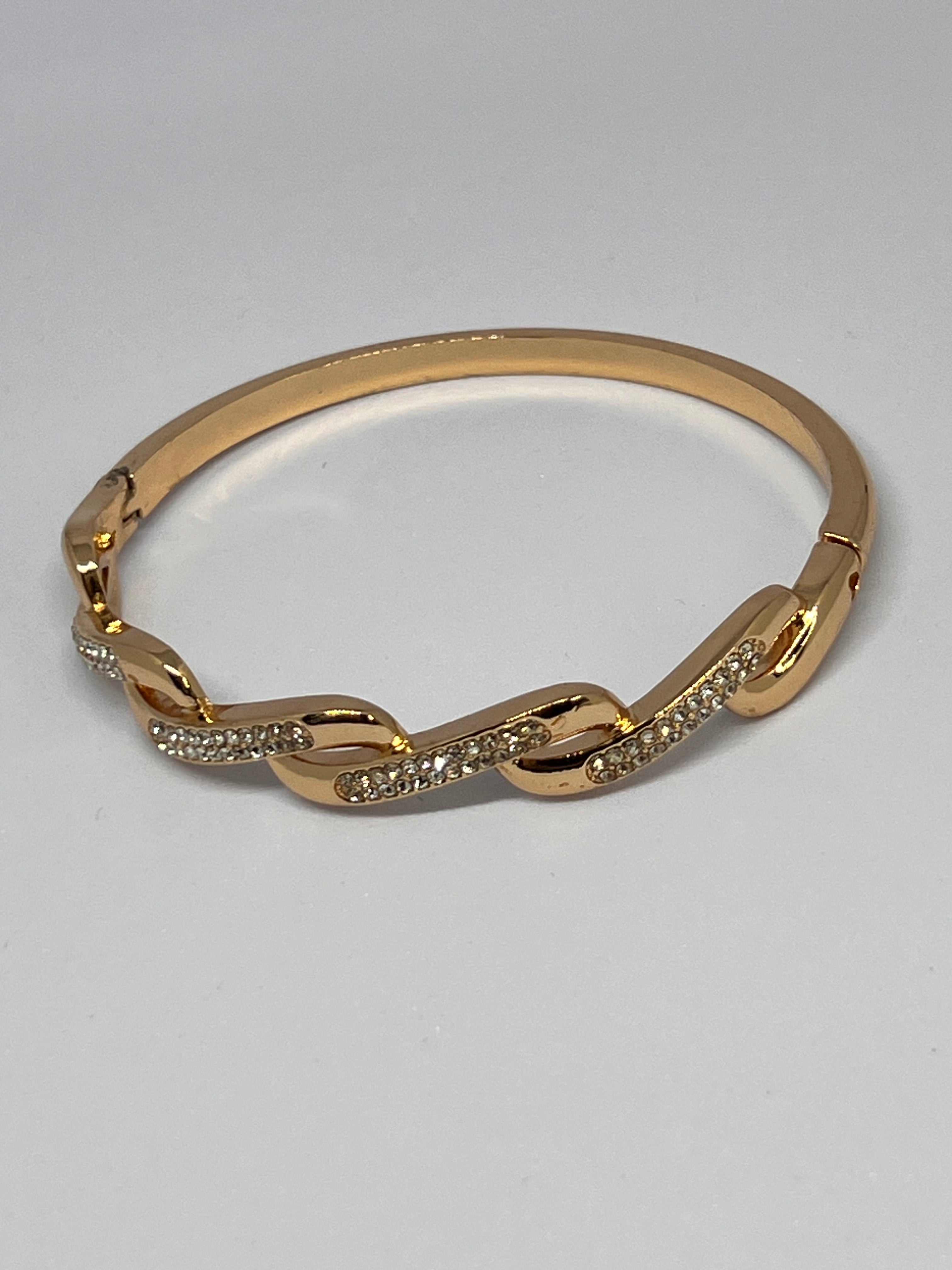 AURELIA Anti-Tarnish Bracelet