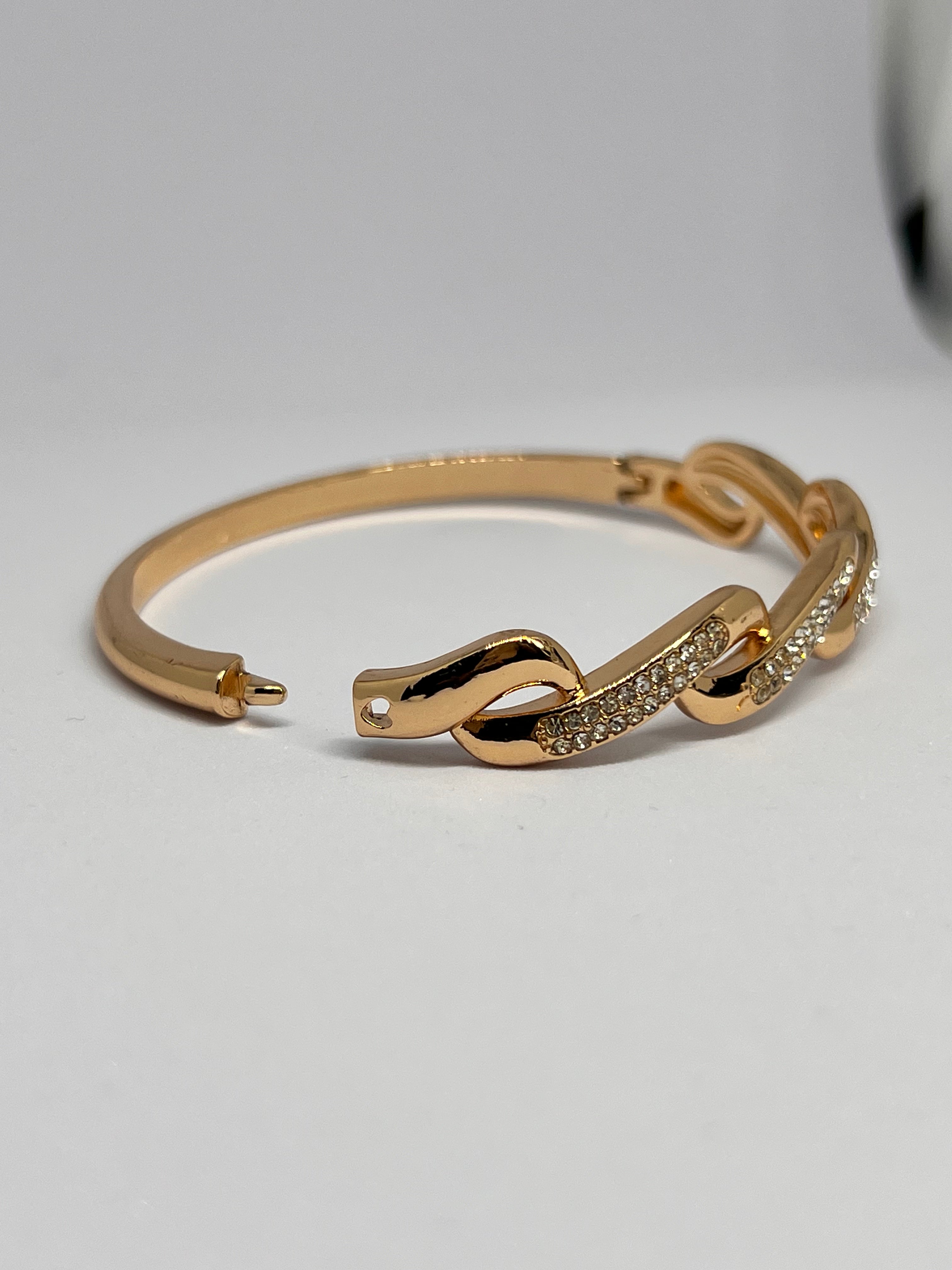 AURELIA Anti-Tarnish Bracelet