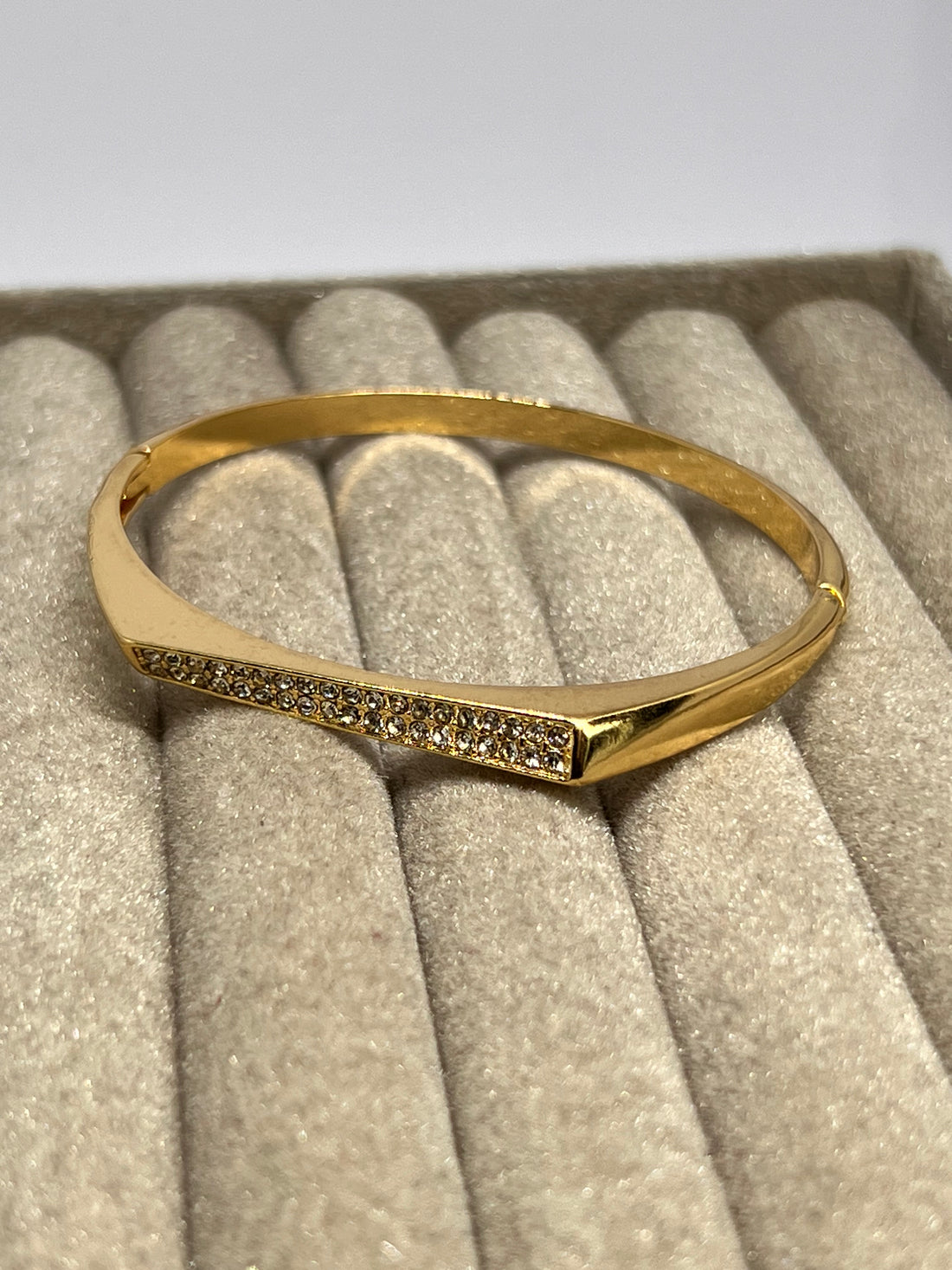 STELLA Anti-Tarnish Bracelet