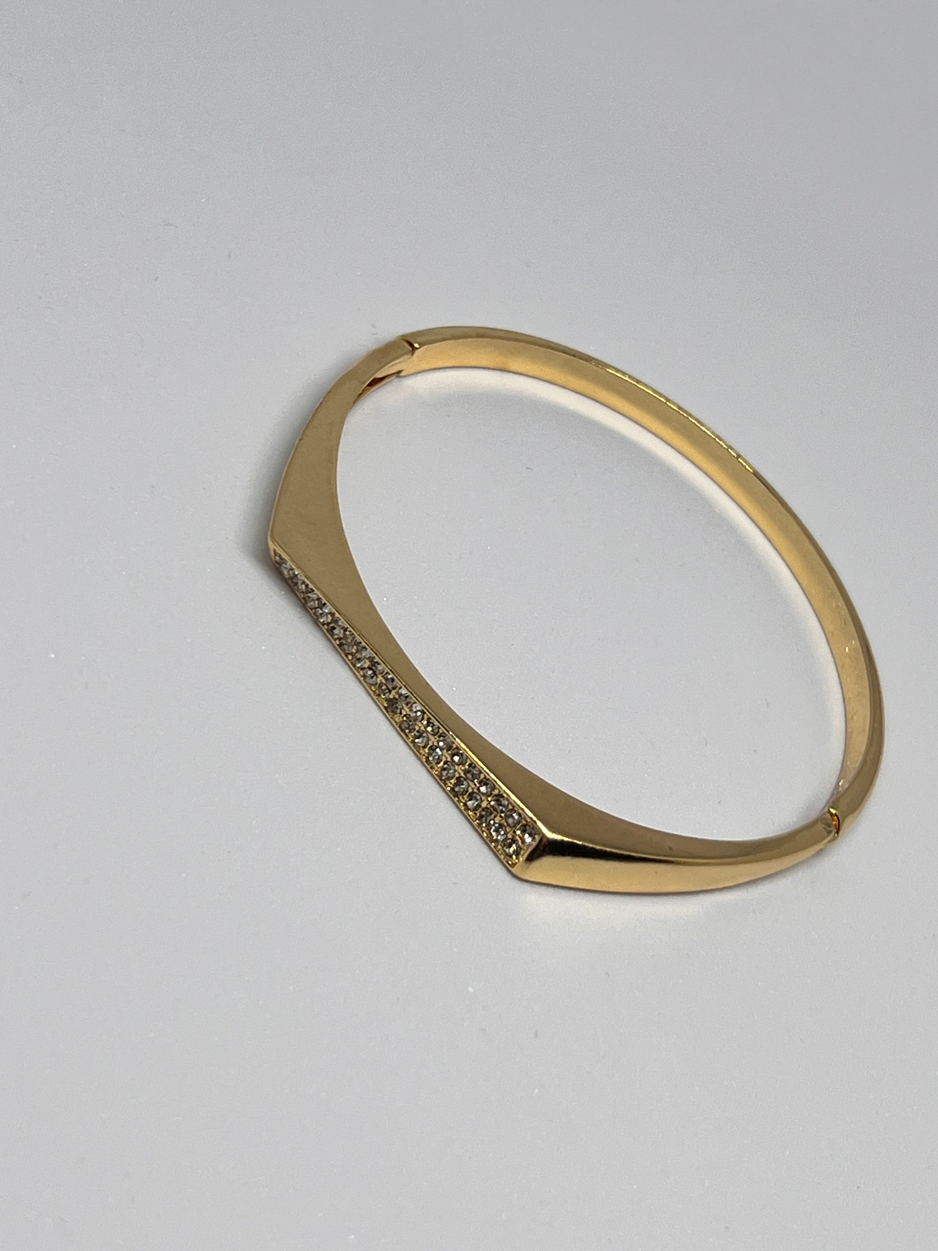 STELLA Anti-Tarnish Bracelet