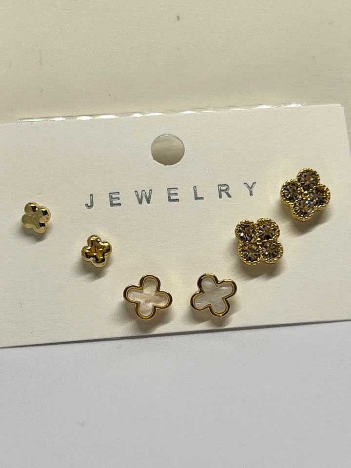 CLOVÉ W Studs Set