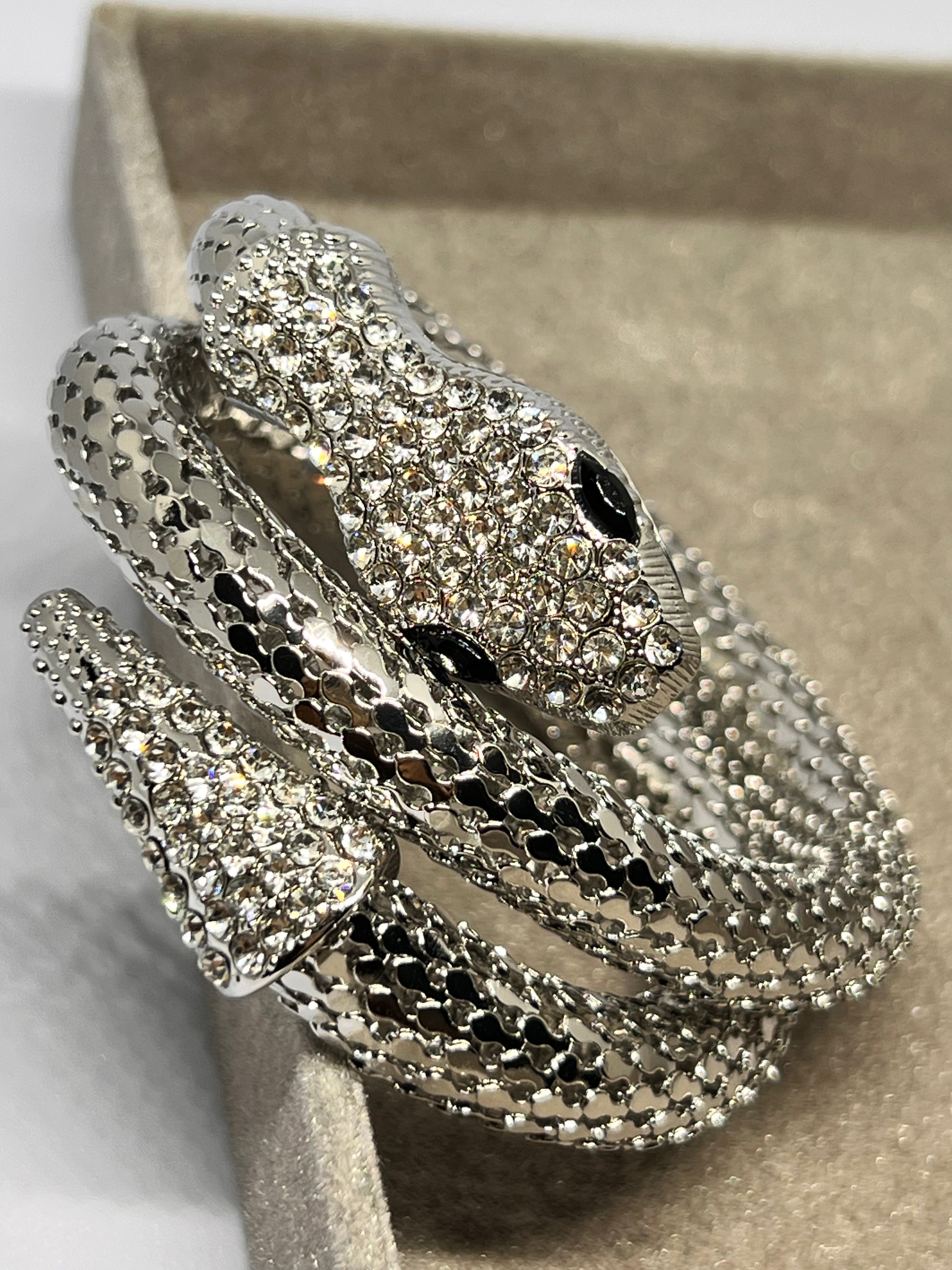 NETRA Spiral Bracelet