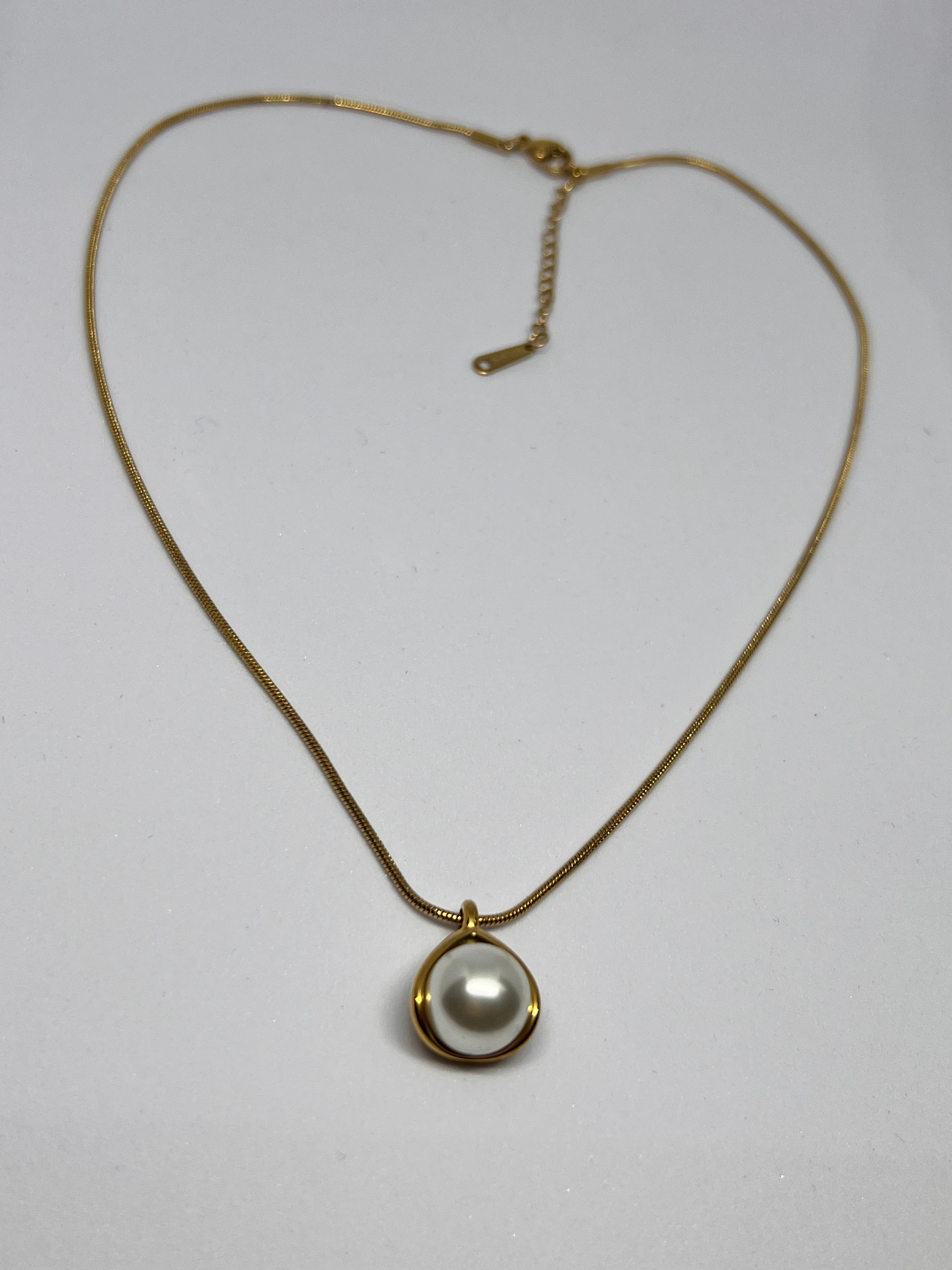 PEARLA Bloom Anti-Tarnish Necklace