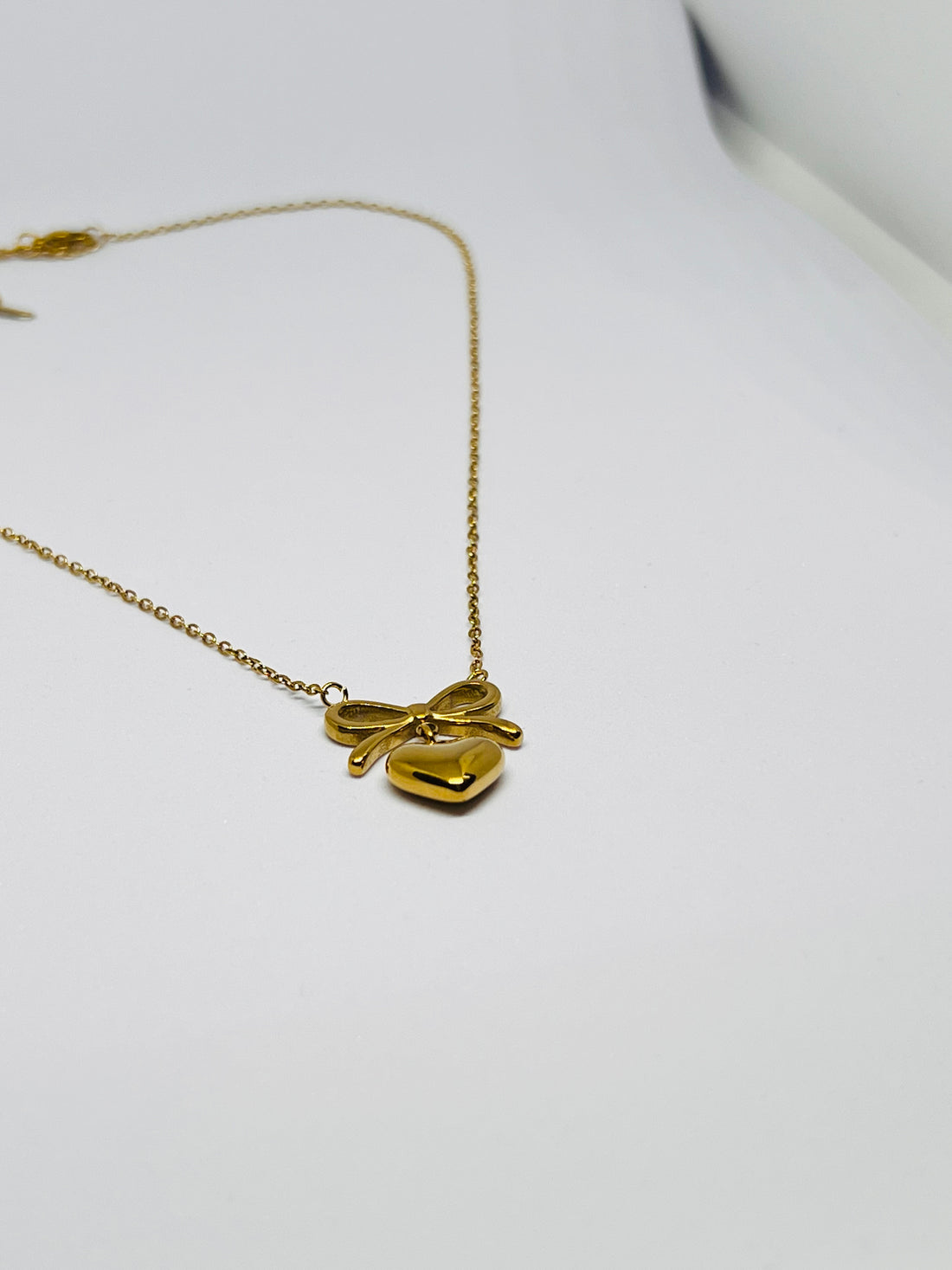 BOWIE Anti-Tarnish Necklace